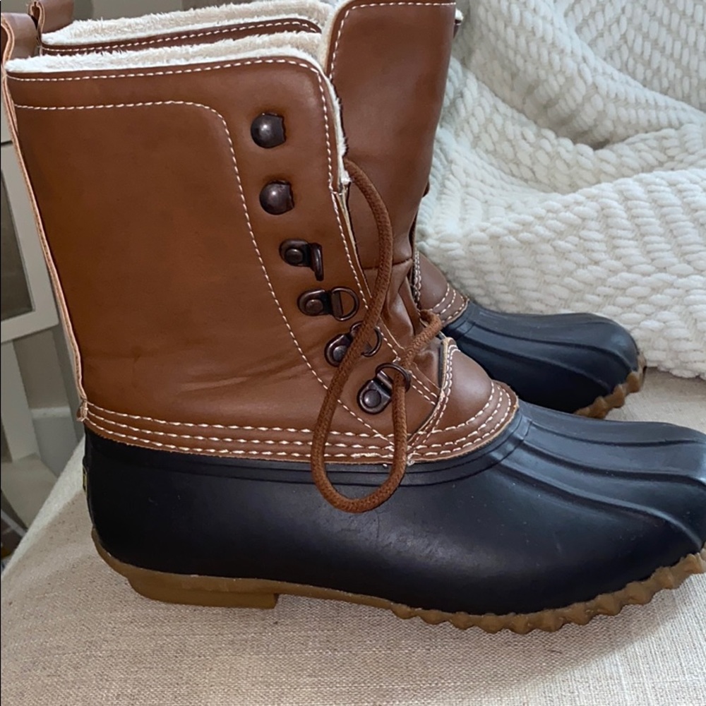 SOLD: Duck All Weather boot by Esprit